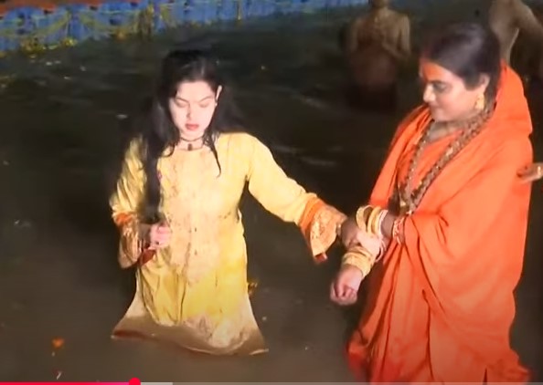 ममता कुलकर्णी
